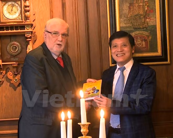 Vietnam y República Checa robustecerán cooperación económica en 2017 ảnh 1