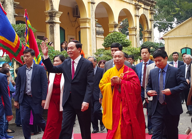 Presidente asiste a ceremonia tradicional en ciudadela imperial Thang Long ảnh 1 Presidente asiste a ceremonia tradicional en ciudadela imperial Thang Long ảnh 1