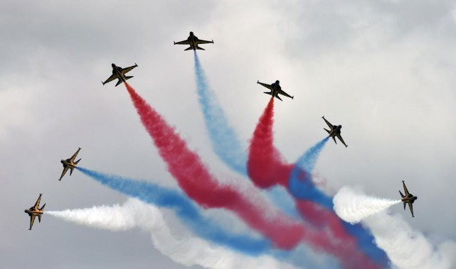 Destacan potencialidades del sector aéreo vietnamita en Singapore Airshow ảnh 1 Destacan potencialidades del sector aéreo vietnamita en Singapore Airshow ảnh 1