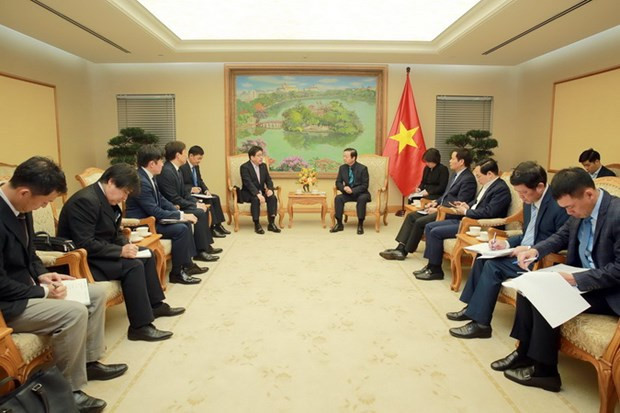 Vicepremier vietnamita recibe a dirigente de Corporación japonesa de Marubeni ảnh 2 Vicepremier vietnamita recibe a dirigente de Corporación japonesa de Marubeni ảnh 2