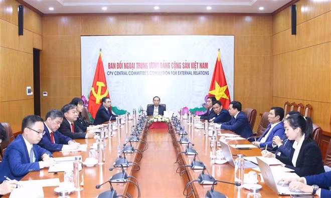 Vietnam asiste a Reunión de Alto Nivel del PCCh en Diálogo con Partidos Políticos Mundiales ảnh 1