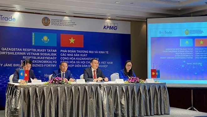 Vietnam y Kazajistán promueven cooperación en comercio e inversiones ảnh 1