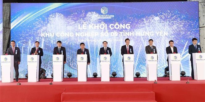 Presidente de Parlamento vietnamita visita provincia de Hung Yen ảnh 3 Presidente de Parlamento vietnamita visita provincia de Hung Yen ảnh 3