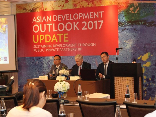 Economía de Vietnam crecerá 6,3 por ciento este año según Banco Asiático de Desarrollo ảnh 1 Economía de Vietnam crecerá 6,3 por ciento este año según Banco Asiático de Desarrollo ảnh 1