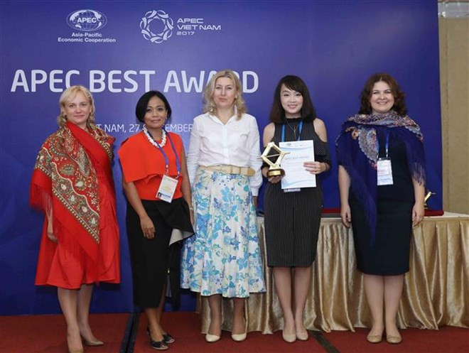 Empresarias vietnamitas reciben premios del APEC ảnh 1 Empresarias vietnamitas reciben premios del APEC ảnh 1