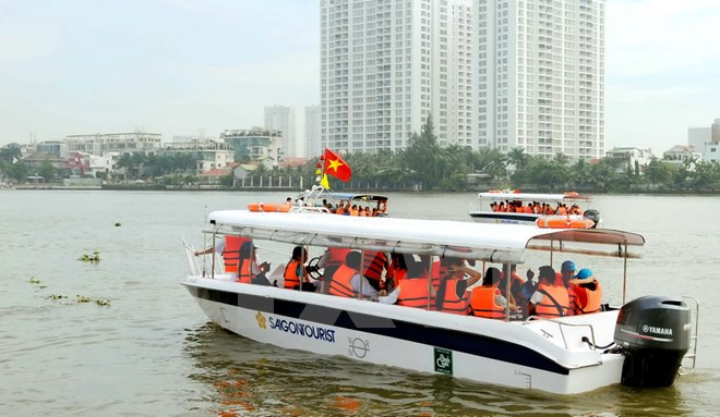 Ciudad Ho Chi Minh lanza nuevos tours por vías fluviales ảnh 1 Ciudad Ho Chi Minh lanza nuevos tours por vías fluviales ảnh 1