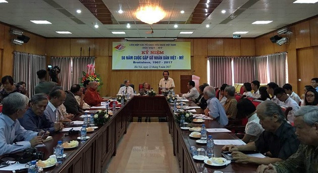 Coloquio marca mitad de siglo de reunión histórica Vietnam- EE.UU. en Bratislava ảnh 1 Coloquio marca mitad de siglo de reunión histórica Vietnam- EE.UU. en Bratislava ảnh 1