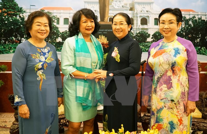 Presidenta de Cumbre Mundial de Mujeres aprecia esfuerzos de Vietnam en empoderamiento de féminas ảnh 1 Presidenta de Cumbre Mundial de Mujeres aprecia esfuerzos de Vietnam en empoderamiento de féminas ảnh 1