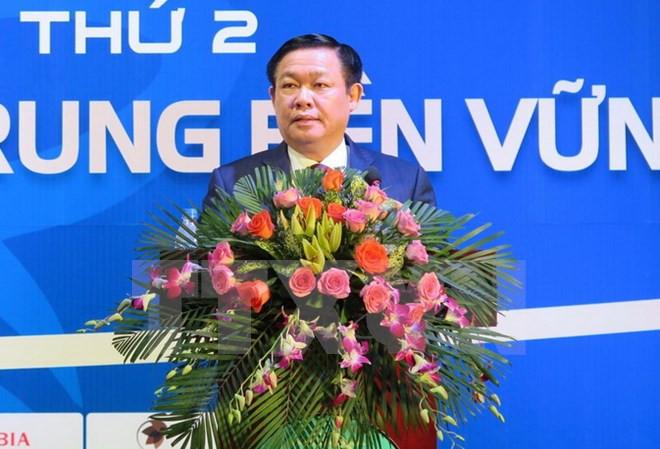 Foro Económico de región central de Vietnam debate conexión interprovincial ảnh 1 Foro Económico de región central de Vietnam debate conexión interprovincial ảnh 1