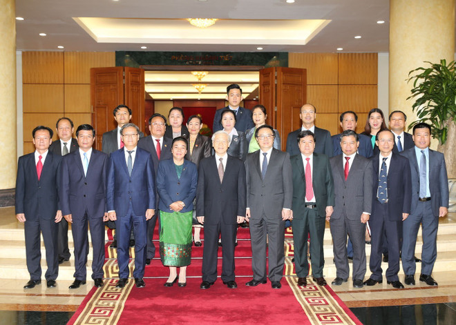 Impulsan nexos partidistas entre Vietnam y Laos ảnh 1