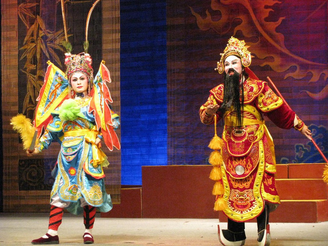 Thanh Hoa conserva y desarrolla el Tuong (Ópera clásica) y los géneros dramáticos folclóricos ảnh 1 Thanh Hoa conserva y desarrolla el Tuong (Ópera clásica) y los géneros dramáticos folclóricos ảnh 1