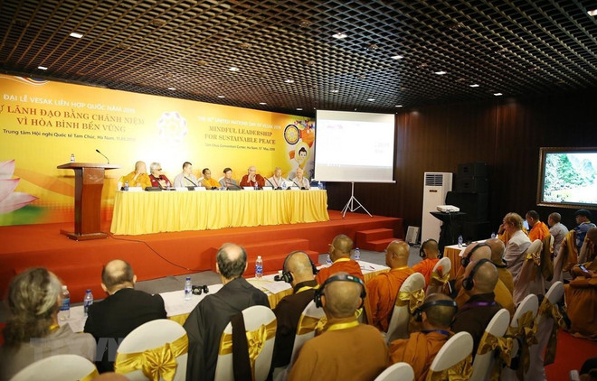 Realizan durante Día de Vesak-2019 en Vietnam un seminario sobre liderazgo por la paz sostenible ảnh 1 Realizan durante Día de Vesak-2019 en Vietnam un seminario sobre liderazgo por la paz sostenible ảnh 1