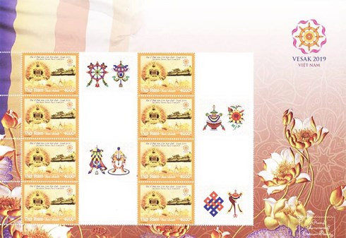 Presentan en Vietnam colección de estampillas en ocasión del Día de Vesak ảnh 1 Presentan en Vietnam colección de estampillas en ocasión del Día de Vesak ảnh 1