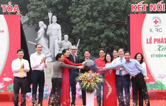 Lanzan en Vietnam el Mes Humanitario ảnh 1 Lanzan en Vietnam el Mes Humanitario ảnh 1