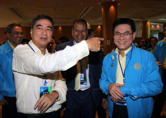 Eligen a nuevo líder del Partido Demócrata de Tailandia ảnh 1 Eligen a nuevo líder del Partido Demócrata de Tailandia ảnh 1