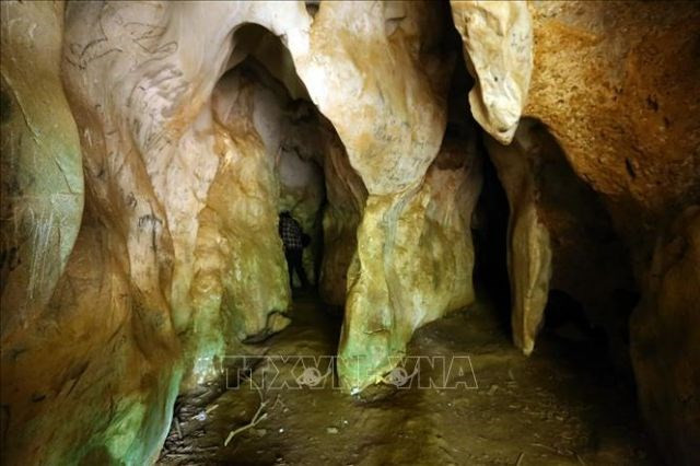 Abren a visitantes en Vietnam cueva con nombre del general Vo Nguyen Giap ảnh 1 Abren a visitantes en Vietnam cueva con nombre del general Vo Nguyen Giap ảnh 1