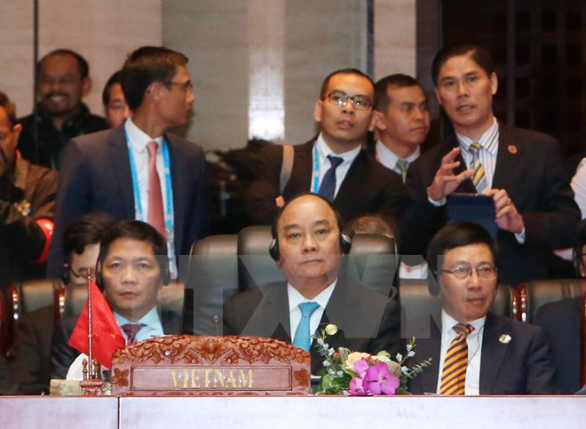 Premier asiste a Cumbre de Asia Oriental y reuniones entre ASEAN y sus socios ảnh 1 Premier asiste a Cumbre de Asia Oriental y reuniones entre ASEAN y sus socios ảnh 1