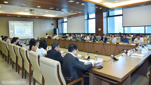 Mejoran eficiencia de promoción de productos agrícolas vietnamitas en África ảnh 2 Mejoran eficiencia de promoción de productos agrícolas vietnamitas en África ảnh 2