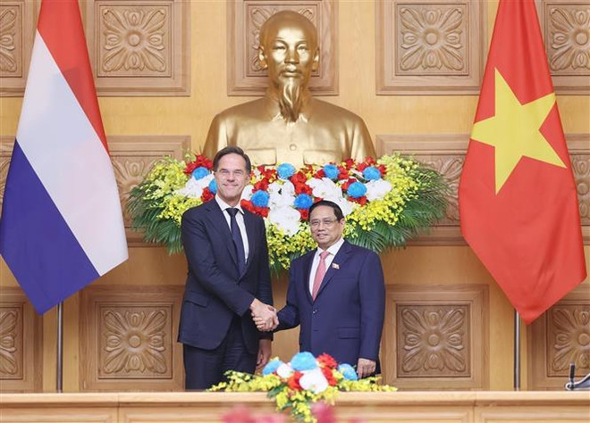Primer ministro neerlandés concluye su visita oficial a Vietnam ảnh 1