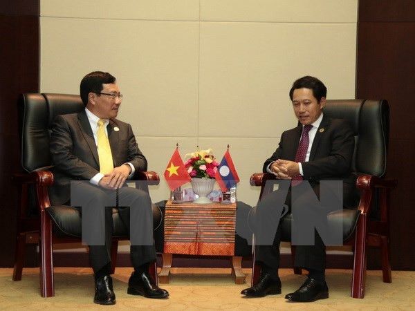 Vicepremier vietnamita se reúne con cancilleres de Laos y Brunei ảnh 1