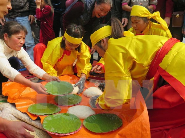 Inauguran festival primaveral Con Son- Kiep Bac 2016 ảnh 1