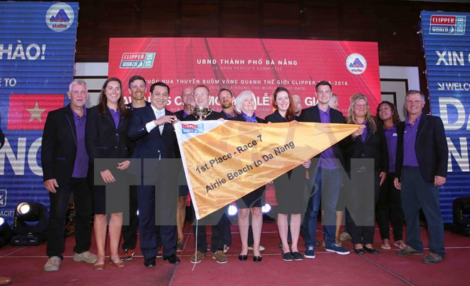 Concluyen séptima etapa de Clipper Race con entrega de galardones en Da Nang ảnh 1