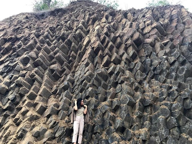 [Foto] Belleza de columnas basálticas en la ciudad Tuy Hoa, provincia vietnamita de Phu Yen ảnh 2