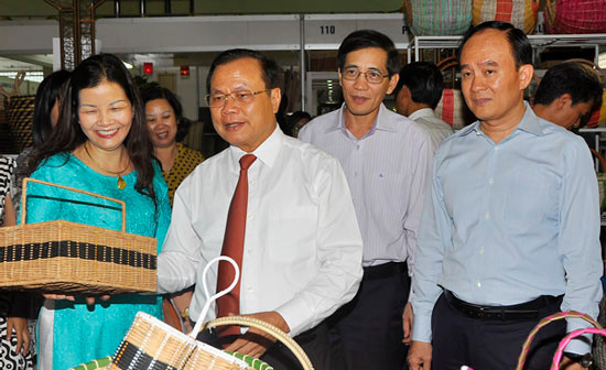 Cierra sus puertas feria de productos artesanales de Hanoi ảnh 1 Cierra sus puertas feria de productos artesanales de Hanoi ảnh 1