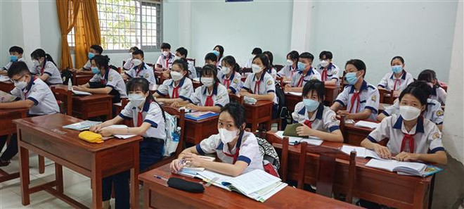 Jardines de infantes y escuelas primarias en Vietnam reabren para recibir a alumnos ảnh 1 Jardines de infantes y escuelas primarias en Vietnam reabren para recibir a alumnos ảnh 1