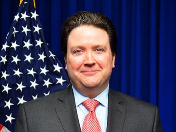 Embajadores extranjeros optimistas sobre cooperación con Vietnam en 2023 ảnh 1