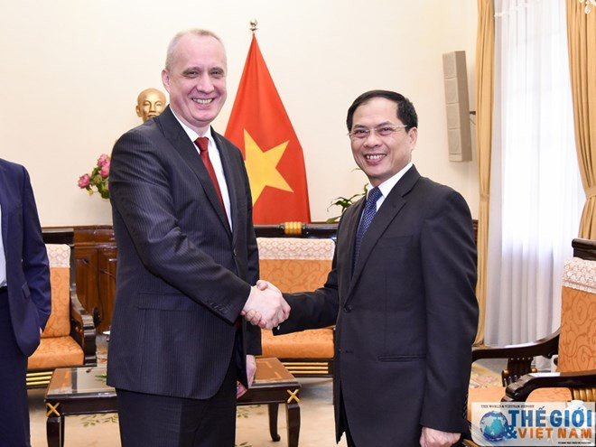 Cancillerías de Vietnam y Belarús por intensificar cooperación en impulso de lazos binacionales ảnh 1 Cancillerías de Vietnam y Belarús por intensificar cooperación en impulso de lazos binacionales ảnh 1