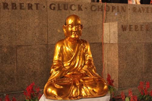 Efectuarán en Vietnam gran ceremonia en homenaje a rey budista Tran Nhan Tong ảnh 1