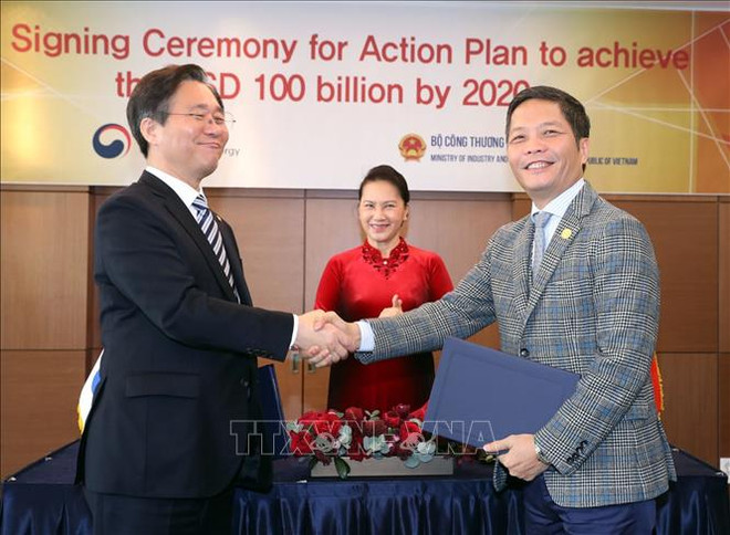 Vietnam y Corea del Sur firman plan de acción para aumentar el comercio bilateral ảnh 1 Vietnam y Corea del Sur firman plan de acción para aumentar el comercio bilateral ảnh 1