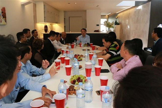 Vietnamitas residentes en Australia desean contribuir más al desarrollo de su patria ảnh 1 Vietnamitas residentes en Australia desean contribuir más al desarrollo de su patria ảnh 1
