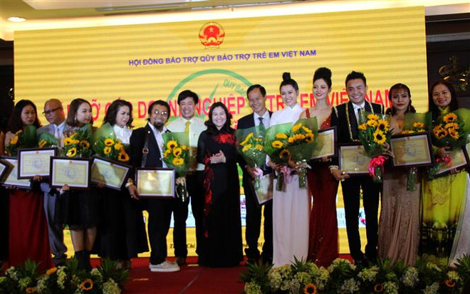 Vietnam prioriza la protección y educación a niños ảnh 1