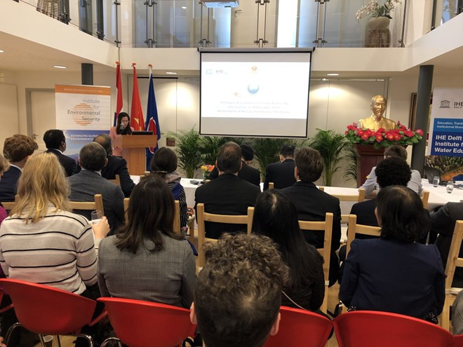 Vietnam y Holanda comparten experiencias en lucha contra cambio climático ảnh 1 Vietnam y Holanda comparten experiencias en lucha contra cambio climático ảnh 1