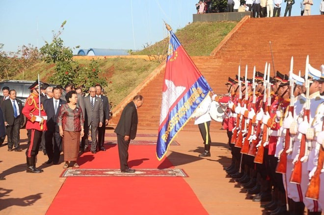 Camboya conmemora aniversario del Frente de Solidaridad para Desarrollo de Patria ảnh 1