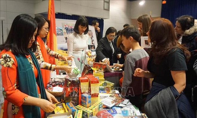 Presentan cultura vietnamita en exhibición diplomática en Estados Unidos ảnh 1 Presentan cultura vietnamita en exhibición diplomática en Estados Unidos ảnh 1