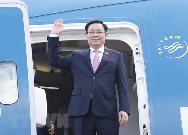 Presidente de la Asamblea Nacional de Vietnam inicia gira por Corea del Sur e India ảnh 1 Presidente de la Asamblea Nacional de Vietnam inicia gira por Corea del Sur e India ảnh 1