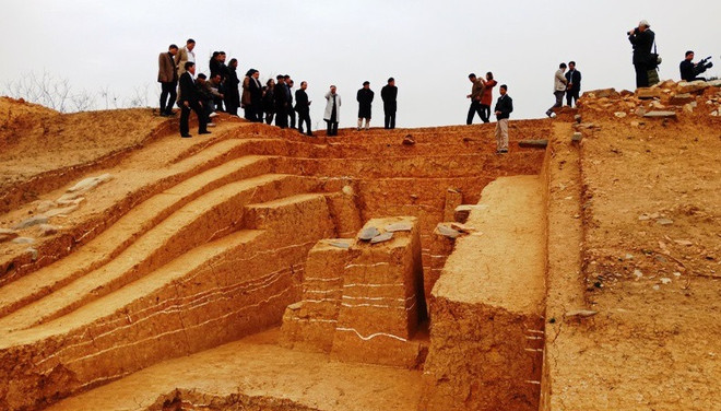Descubren vestigios arquitectónicos en Ciudadela de dinastía Ho en Vietnam ảnh 1 Descubren vestigios arquitectónicos en Ciudadela de dinastía Ho en Vietnam ảnh 1