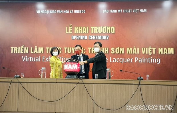 Inaugurada exposición virtual de pinturas de laca vietnamitas ảnh 2