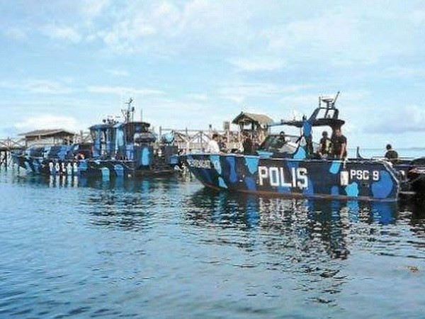 Otro ataque a barco y secuestro en aguas de Malasia ảnh 1