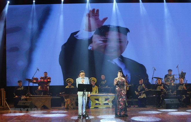 Celebran Vietnam y Corea del Norte aniversario 70 del establecimiento de vínculos diplomáticos bilaterales ảnh 1