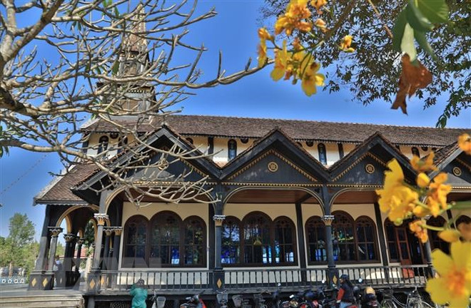 Deslumbrante Catedral de Kon Tum, a más de un siglo de erigida en la Altiplanicie Occidental de Vietnam ảnh 1 Deslumbrante Catedral de Kon Tum, a más de un siglo de erigida en la Altiplanicie Occidental de Vietnam ảnh 1