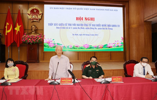 Máximo dirigente partidista de Vietnam se reúne con votantes en Hanoi ảnh 1 Máximo dirigente partidista de Vietnam se reúne con votantes en Hanoi ảnh 1