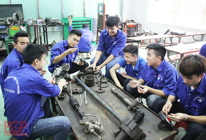 Provincia vietnamita de Bac Giang mejora calidad de recursos humanos ảnh 1