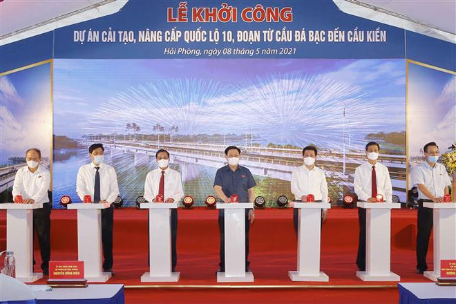 Inician remodelación de carretera nacional del número 10 en ciudad vietnamita de Hai Phong ảnh 1 Inician remodelación de carretera nacional del número 10 en ciudad vietnamita de Hai Phong ảnh 1