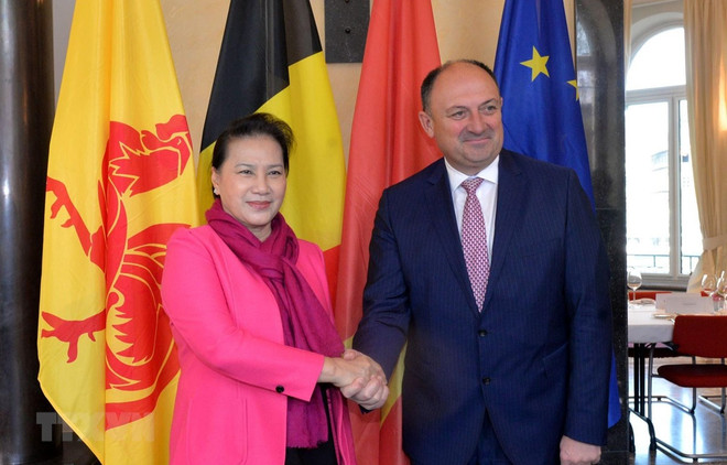Presidenta de Asamblea Nacional de Vietnam continúa actividades en Bélgica ảnh 1 Presidenta de Asamblea Nacional de Vietnam continúa actividades en Bélgica ảnh 1