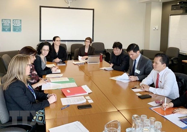 Impulsan cooperación parlamentaria entre Vietnam y Canadá ảnh 1