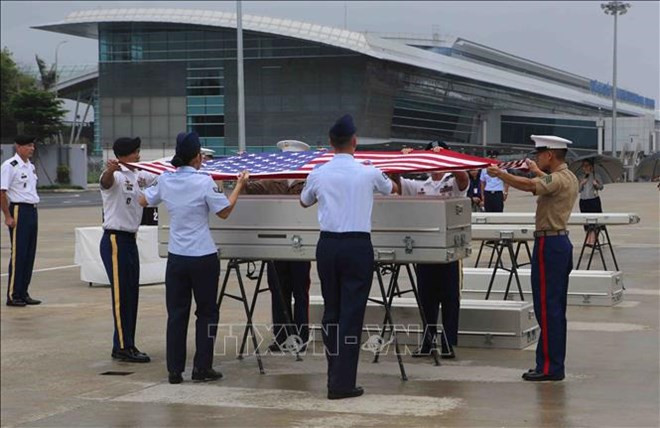 Repatrian restos de soldados estadounidenses caídos durante guerra en Vietnam ảnh 1 Repatrian restos de soldados estadounidenses caídos durante guerra en Vietnam ảnh 1